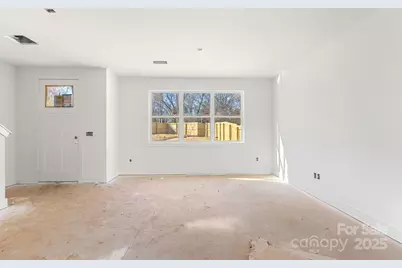 909 S Hoskins Road, Charlotte, NC 28208 - Photo 2