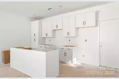 909 S Hoskins Road, Charlotte, NC 28208 - Photo 6