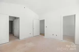 909 S Hoskins Rd, Charlotte, NC 28208 - Photo 14