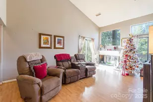 225 Riverview Terrace, Clover, SC 29710 - Photo 6