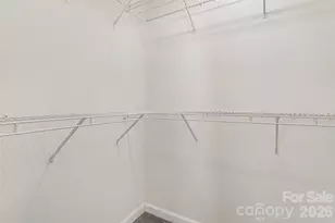 4557 Antelope Ln, Charlotte, NC 28269 - Photo 12