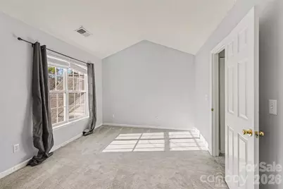 4557 Antelope Lane, Charlotte, NC 28269 - Photo 14