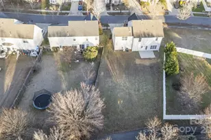 12617 Coral Sunrise Dr, Huntersville, NC 28078 - Photo 2