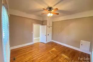 306 York Ave, Kannapolis, NC 28083 - Photo 6