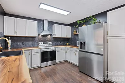 144 Pinehaven Drive, Clyde, NC 28721 - Photo 6