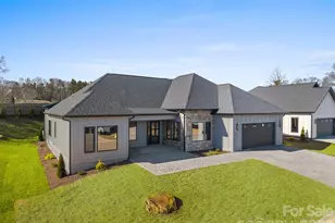 429 Big Hl Dr, Arden, NC 28704 - Photo 2