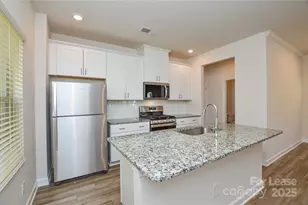 3215 Lisburn St, Charlotte, NC 28227 - Photo 16