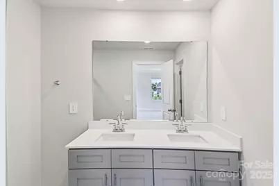 8101 Hidden Springs Trail, Charlotte, NC 28216 - Photo 10