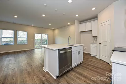 8109 Hidden Springs Trail, Charlotte, NC 28216 - Photo 2