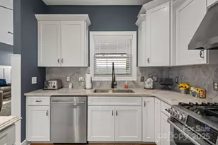 235 Windstone Dr, Fletcher, NC 28732 - Photo 10
