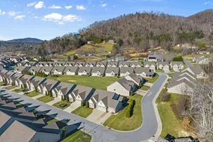 235 Windstone Dr, Fletcher, NC 28732 - Photo 42