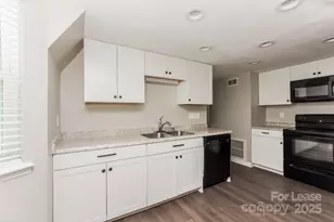 8009 Beacon Hills Rd, Indian Trail, NC 28079 - Photo 6