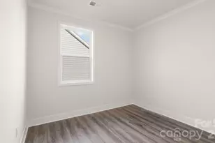 610 River Btm Rd, Fletcher, NC 28792 - Photo 8