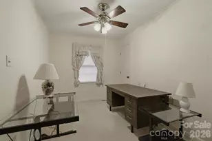 902 Meadowood Dr, Lenoir, NC 28645 - Photo 22