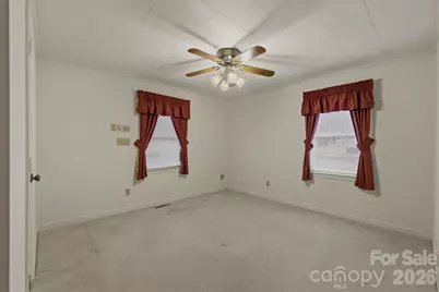 902 Meadowood Drive, Lenoir, NC 28645 - Photo 22