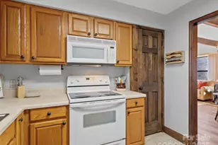 383 Overlook Dr, Burnsville, NC 28714 - Photo 24