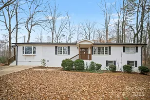 1035 Timberlane Dr, Lincolnton, NC 28092 - Photo 2