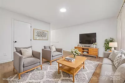 5001 Lakecrest Drive, Charlotte, NC 28215 - Photo 2