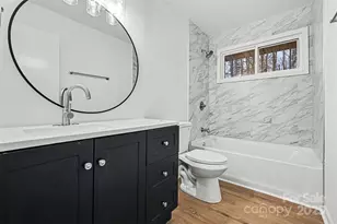 5003 Lakecrest Dr, Charlotte, NC 28215 - Photo 4