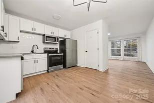 5003 Lakecrest Dr, Charlotte, NC 28215 - Photo 12