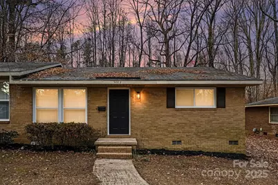 5003 Lakecrest Drive, Charlotte, NC 28215 - Photo 1