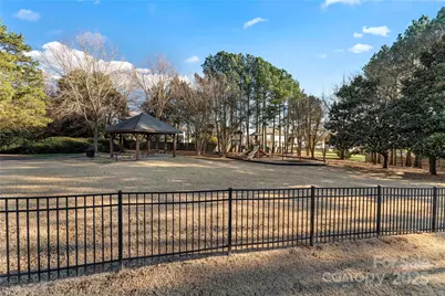 4962 Bentgrass Run Drive, Charlotte, NC 28269 - Photo 32