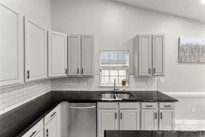 4962 Bentgrass Run Drive, Charlotte, NC 28269 - Photo 12