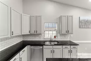 4962 Bentgrass Run Dr, Charlotte, NC 28269 - Photo 12