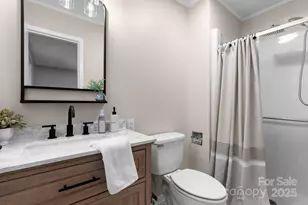 3515 12th St Dr NE, Hickory, NC 28601 - Photo 14