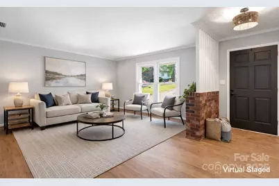 3515 12th Street Drive NE, Hickory, NC 28601 - Photo 2