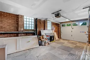 625 4th St Dr NW, Hickory, NC 28601 - Photo 38