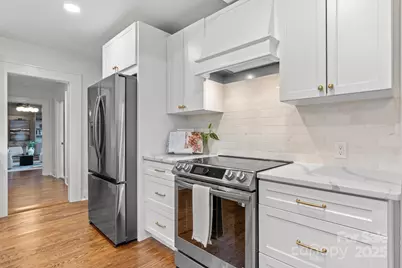 625 4th Street Drive NW, Hickory, NC 28601 - Photo 6