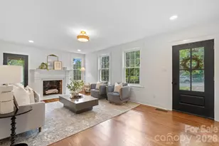 625 4th St Dr NW, Hickory, NC 28601 - Photo 1