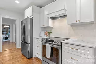 625 4th St Dr NW, Hickory, NC 28601 - Photo 6