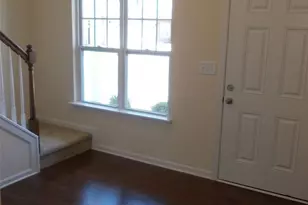 4602 Quinton Ln, Charlotte, NC 28269 - Photo 2