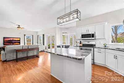 586 Gatsby Place NW, Concord, NC 28027 - Photo 10