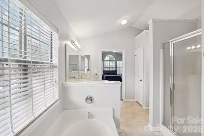 8426 Red Cypress Court, Charlotte, NC 28216 - Photo 18