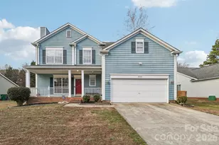 8426 Red Cypress Ct, Charlotte, NC 28216 - Photo 30