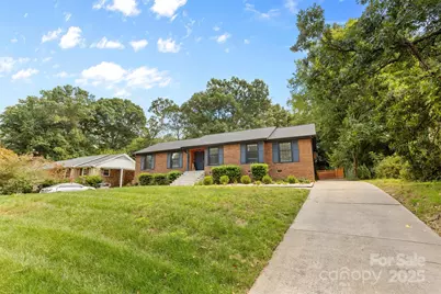 4500 Dawnwood Drive, Charlotte, NC 28212 - Photo 4