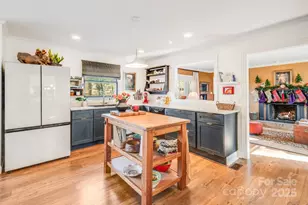 616 Erkwood Dr, Hendersonville, NC 28739 - Photo 14