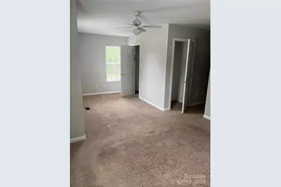 8901 Cinnabay Drive, Charlotte, NC 28216 - Photo 12