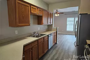 10427 Alexander Martin Ave, Charlotte, NC 28277 - Photo 6