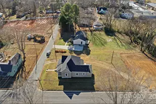 823 Hill St, Albemarle, NC 28001 - Photo 26