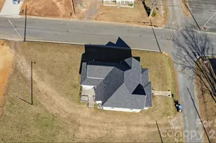 823 Hill St, Albemarle, NC 28001 - Photo 2