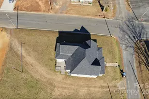 823 Hill St, Albemarle, NC 28001 - Photo 2