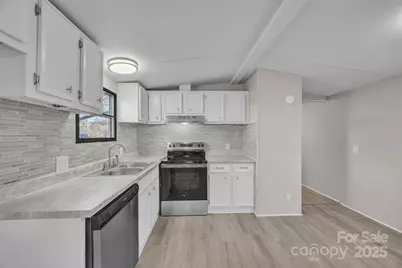 4179 Deerfield Drive, Maiden, NC 28650 - Photo 8