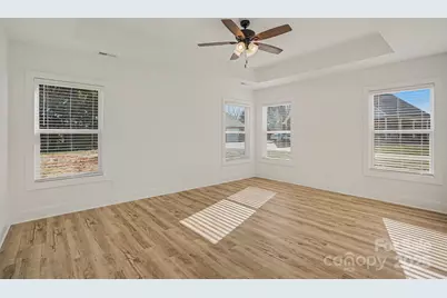 224 Meadow Oaks Drive, Statesville, NC 28625 - Photo 14