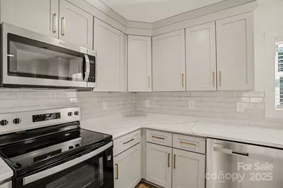 224 Meadow Oaks Drive, Statesville, NC 28625 - Photo 6