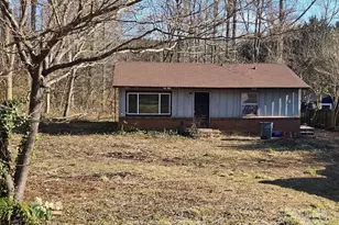 1157 Faulkner Rd, Clover, SC 29710 - Photo 2