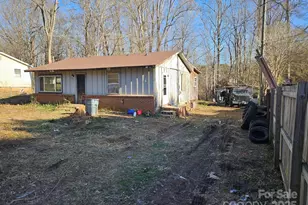 1157 Faulkner Rd, Clover, SC 29710 - Photo 18